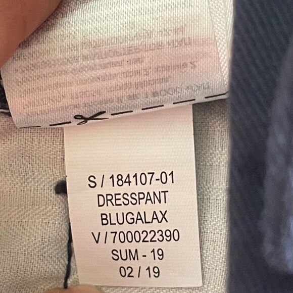 Gap Kids Dressy Uniform Navy Straight Khakis with Washwell Size 10H Husky - Picture 9 of 9